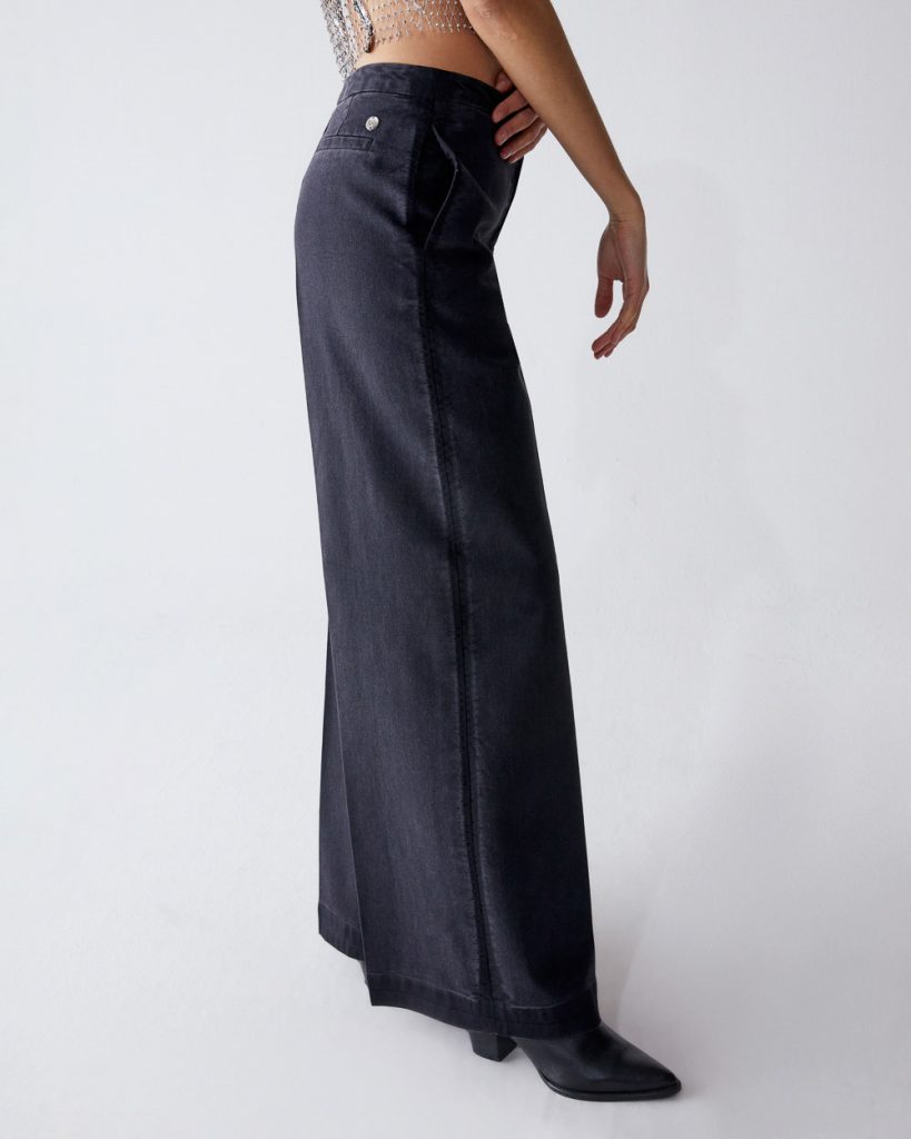 MILLY VELVET STRETCH FLARE - Shaft Jeans - Italian High Quality Denim and  Apparel